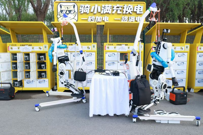 以换电破局续航痛点 亿能互联亮相亦庄机器人马拉松打开产业增长新空间